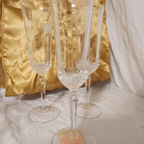 Elegant Cut Glass Champagne Flutes Set Of 3 - Picture 2 of 4